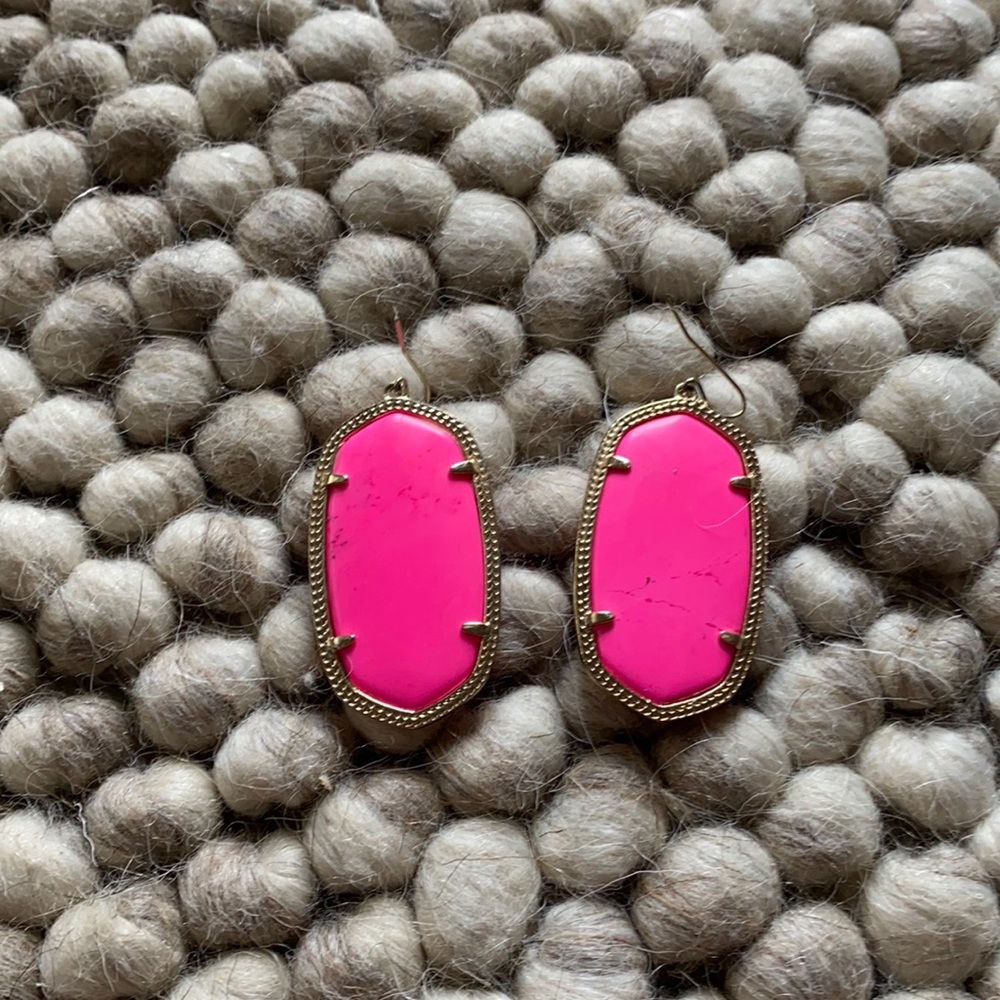 Kendra Scott Earring